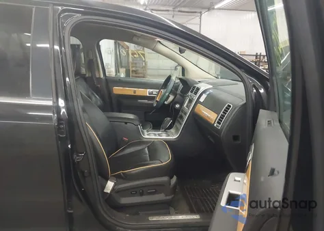 2010 Lincoln Mkx z USA, uszkodzony, nr VIN 2LMDJ8JC3ABJ24558